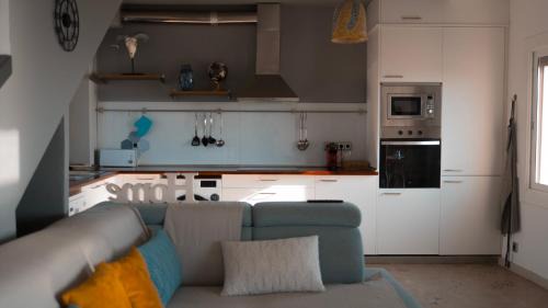 Sitges Apartment | Apto 1ª LÍNEA DE MAR con VISTAS a Sitges