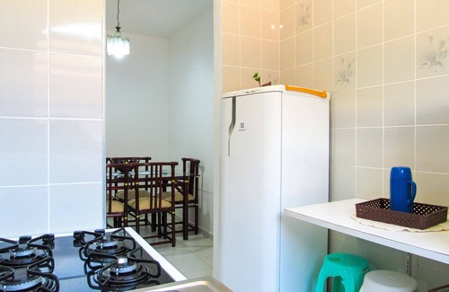 Tombo Apartment | Apto c Wi-Fi a 180m da Praia do Tombo - Guarujá