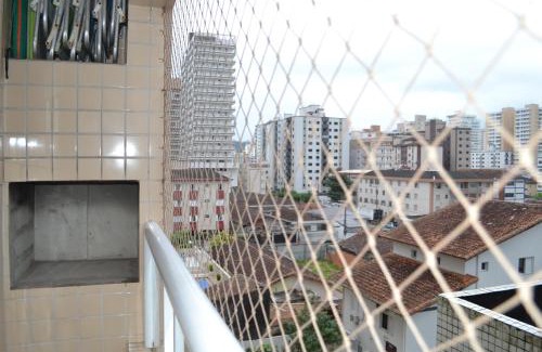 Praia Grande Apartment | Apto Canto do Forte, iluminado e arejado.