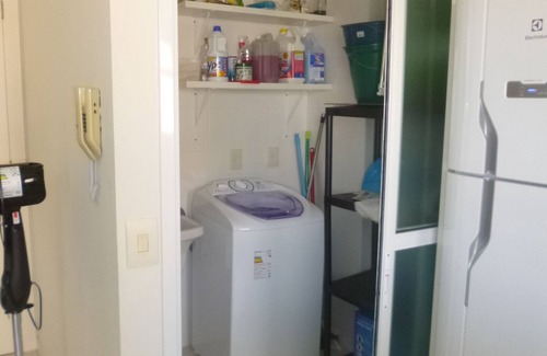 Ingleses Norte Apartment | Apto Gorgeous 2 Qtos Suite w /130 meters from the Sea. WIFI Smart TV