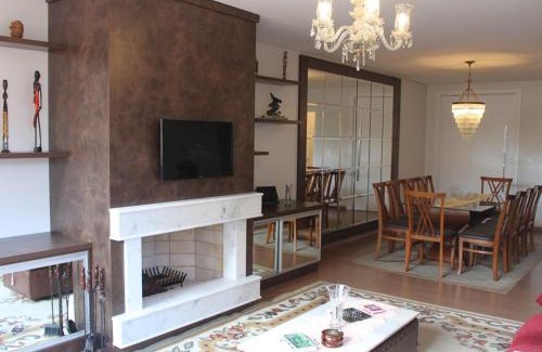 Planalto Apartment | Apto lindo e novo no centro Gramado