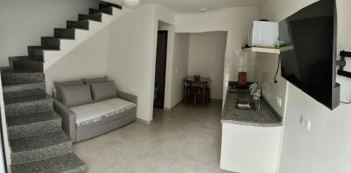 Praia da Enseada Apartment | Apto novo 400m da praia Enseada