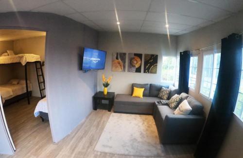 San Salvador Apartment | Apto para turismo. Moderno cómodo y panorámico.