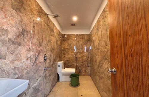 Patna Hotel | Aqoss Hotel