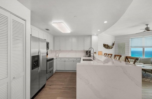 Panama City Beach Condo | Aqua 901. You want this condo! Nicest in Aqua. 3Br/3Ba