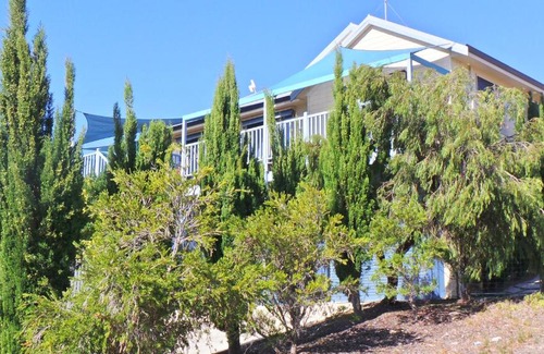 Preston Beach House | Aqua Blue Haven at Aldemor Preston Beach