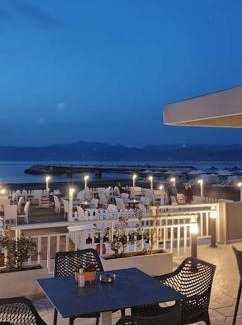 Roda Hotel | Aqua Luxury Suites by Estia