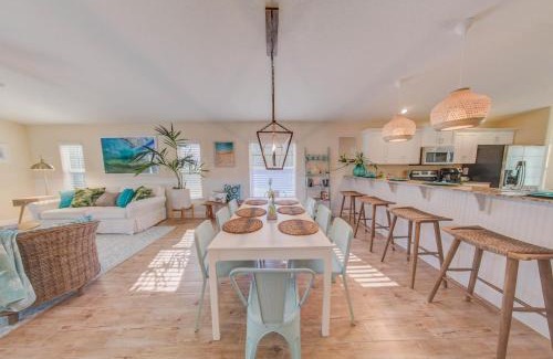 Palm Coast House | AQUA PEARL NEW Pool Home Perfect Beach Biking Hiking Boating Sleeps 8 - Includes Golf Cart