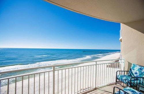 Panama City Beach Apartment | Aqua Resort 905 by Emerald Coast Retreats
