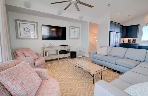 Hatteras House | Aqua Sol at Hatteras 10 Bedroom Home, Pet-friendly with a Hot Tub, Private Pool, and Oceanfront!