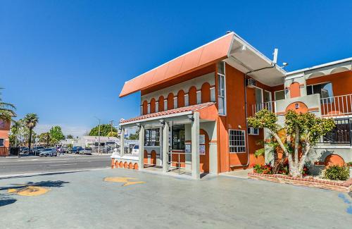 Harbor Hotel | Aqua Venture Inn
