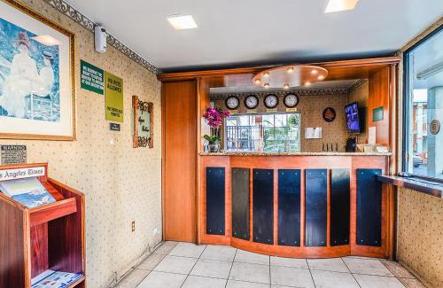 Harbor Hotel | Aqua Venture Inn