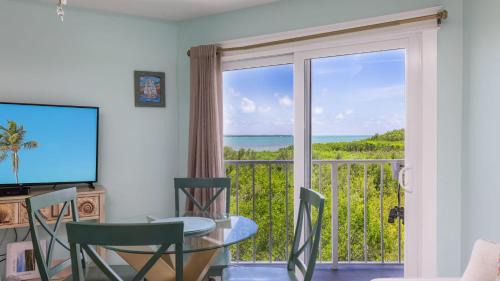 Tavernier House | Aqua Vista Ocean Pointe 3307