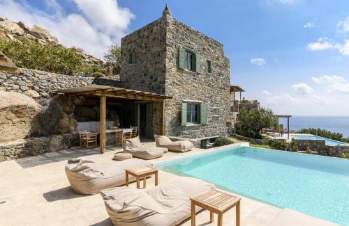 Kalafatis Villa | Aquadise Seaview Pool Villa - Three Bedrooms