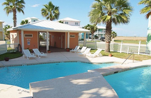 Port Aransas House | Aquaholics Anonymous, Brand-new 5 Bedroom Home -NO HARVEY DAMAGE