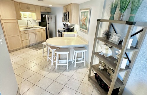 South Padre Island Condo | Aquarius 201 - Renovated 2 bed/1.5 Bath Beach Condo with bay view!