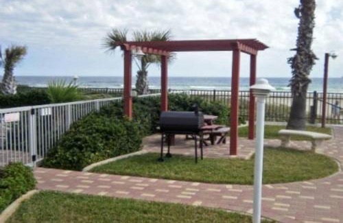 South Padre Island Apartment | Aquarius#403 beachfront with ocean view