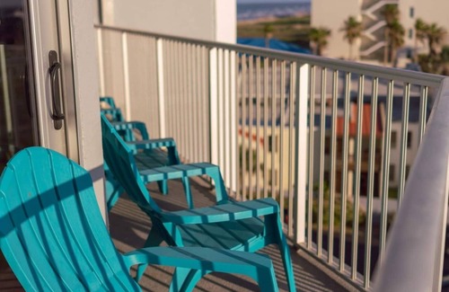 South Padre Island Condo | Aquarius 508 - Warm, welcoming;Luxe amenities;Bayside Sunset view