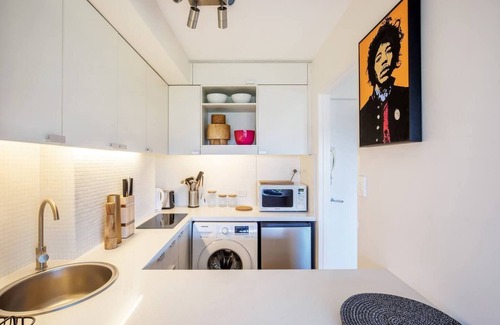 Rushcutters Bay Apartment | Aquarius Rising - Studio Apartment, Sleeps 2