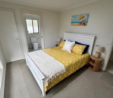 Safety Beach House | Aquawaters Beach House - 5 min walk to beach