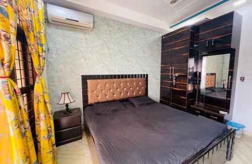 Delhi Apartment | Aquila Home 2 BHK South Delhi Near Ashram Metro