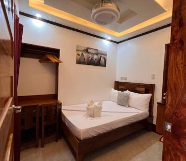 Coron Town Proper Hotel | Aquilah Homestay Inn
