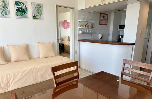 San Carlos de Bariloche Apartment | Spacious and bright apartment with an incredible lake view.