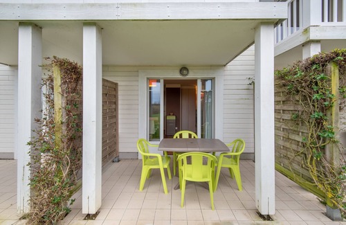 Courseulles-sur-Mer Apartment | AR MOR 603 - One Bedroom Apartment, Sleeps 4