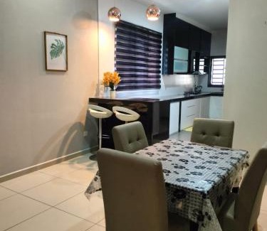 Kuala Langat District House | AR RAYYAN Homestay Banting