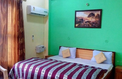 Shivanandi Hotel | AR Resort