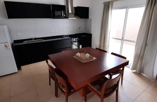 Catamarca House | Casa zona alta , a minutos de Plaza Principal