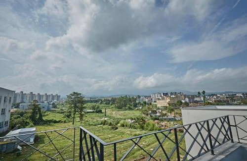 Downtown House | Ara Stay Pension