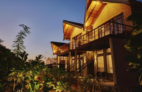 Haa Alifu Atoll Resort | Araaik Beach Village