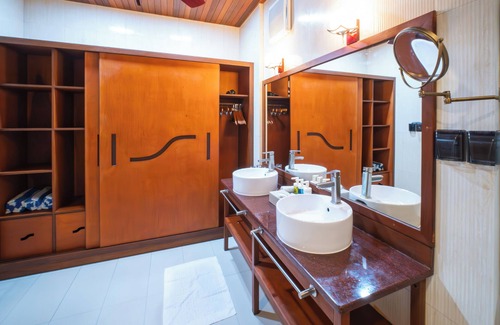 Dhiffushi Hotel | Araamu Hotels Maldives