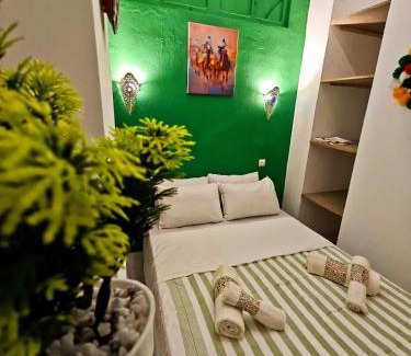 Marshan Apartment | Arabian Nights Hideaway: Authentic Moroccan Style On Kasbah Avenue
