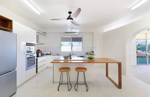 Nightcliff House | Arafura Blue Walk Everywhere along the Foreshore