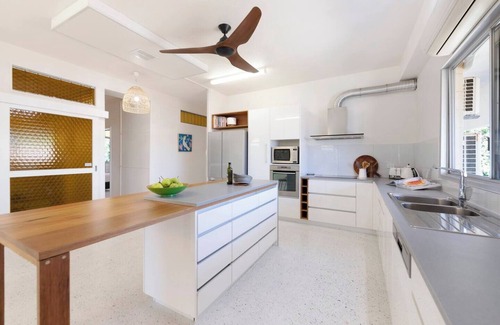 Nightcliff House | Arafura Blue Walk Everywhere along the Foreshore