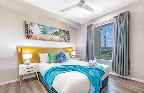 Darwin City Centre Apartment | Arafura Edge - Resort Living and Breathtaking Views