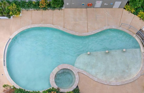 Darwin City Centre Apartment | Arafura Suites - Dual-Studio Resort-style Getaway