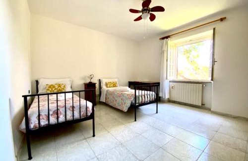 Bindua House | AragoniteAzzurra Casa Vacanza