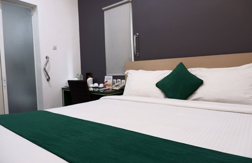 Kartika Plaza Bed & Breakfast | Arain Bed and Breakfast by ecommerceloka