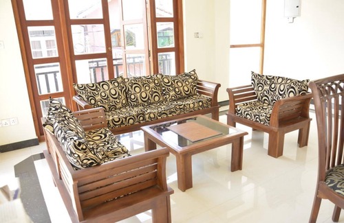 Negombo Bed & Breakfast | Araliya Blue Beach View Hotel