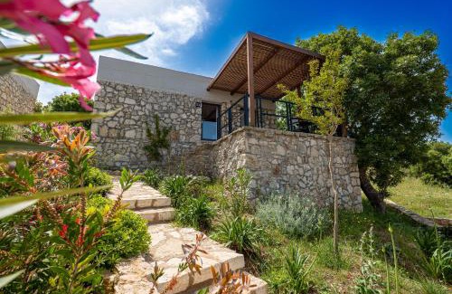 Ksamil Resort | Arameras Beach Resort