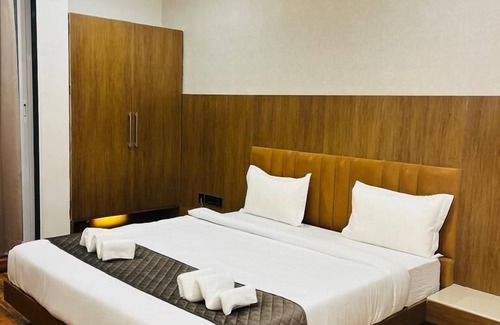 Chittorgarh Hotel | Aravalli Hill Resort