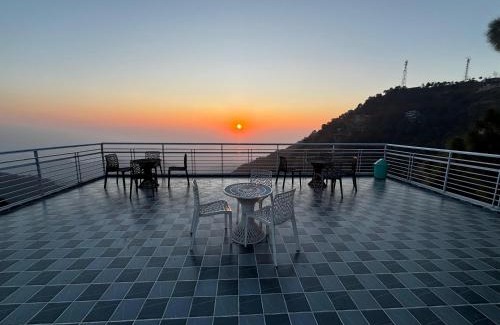 Kasauli Villa | Aravindam House By Vanasthali Kasauli I Open Rooftop & Garden I