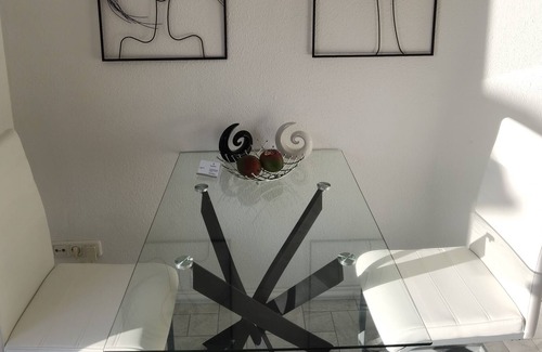 Großwiederitzsch Apartment | ♛Arbeitsplatz★Balkon★Tiefgarage★Nähe neue Messe♛