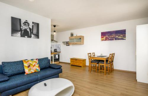 Wahren Apartment | Arbio I Spacious Apart near Auensee