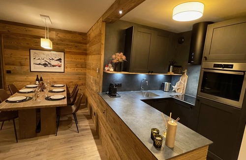 Arc-1950 Apartment | Arc 1950: Spacious ski-in ski-out apartment, 4-6 pax