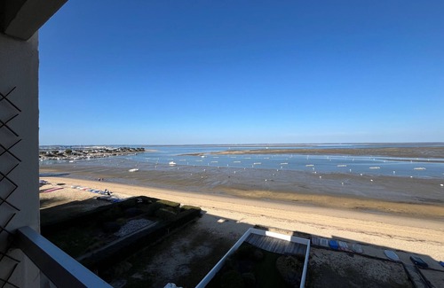 Arcachon Apartment | Arcachon - 2-Bedroom Apartment with Terrace, Sea View and Parking
