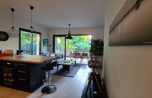 Arcachon Apartment | Arcachon premium apt 1 min walk from the beach - Large Terrace - Private parking
